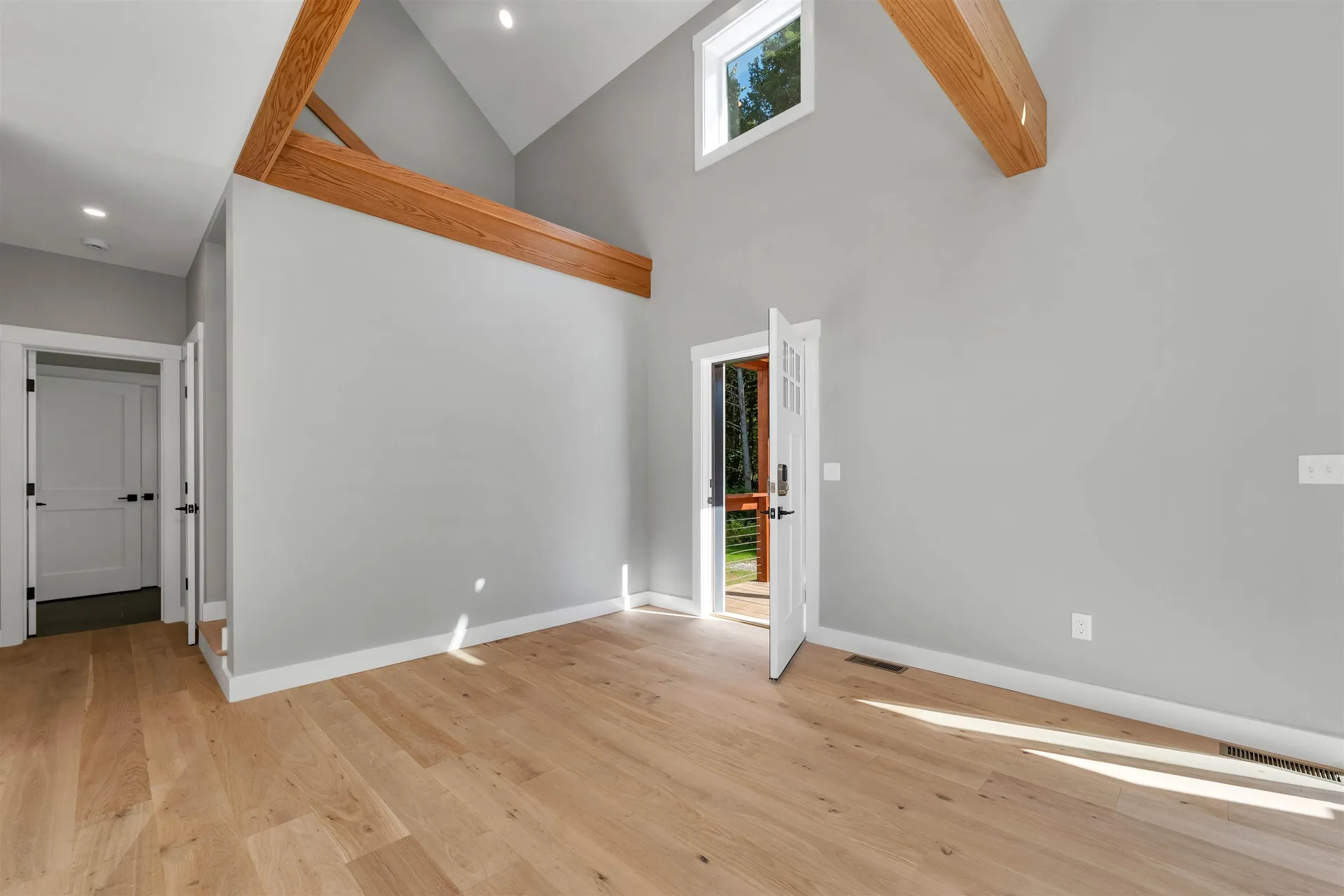 19 Equinox Drive Thornton NH 03285