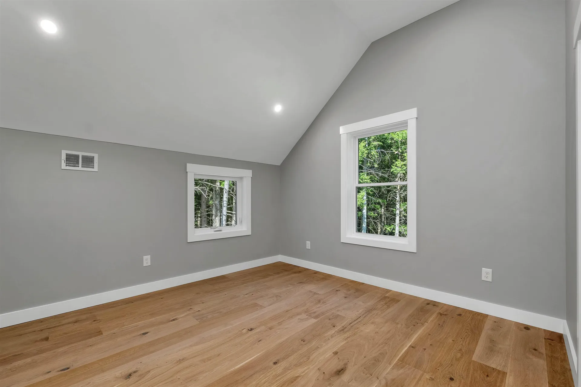 19 Equinox Drive Thornton NH 03285