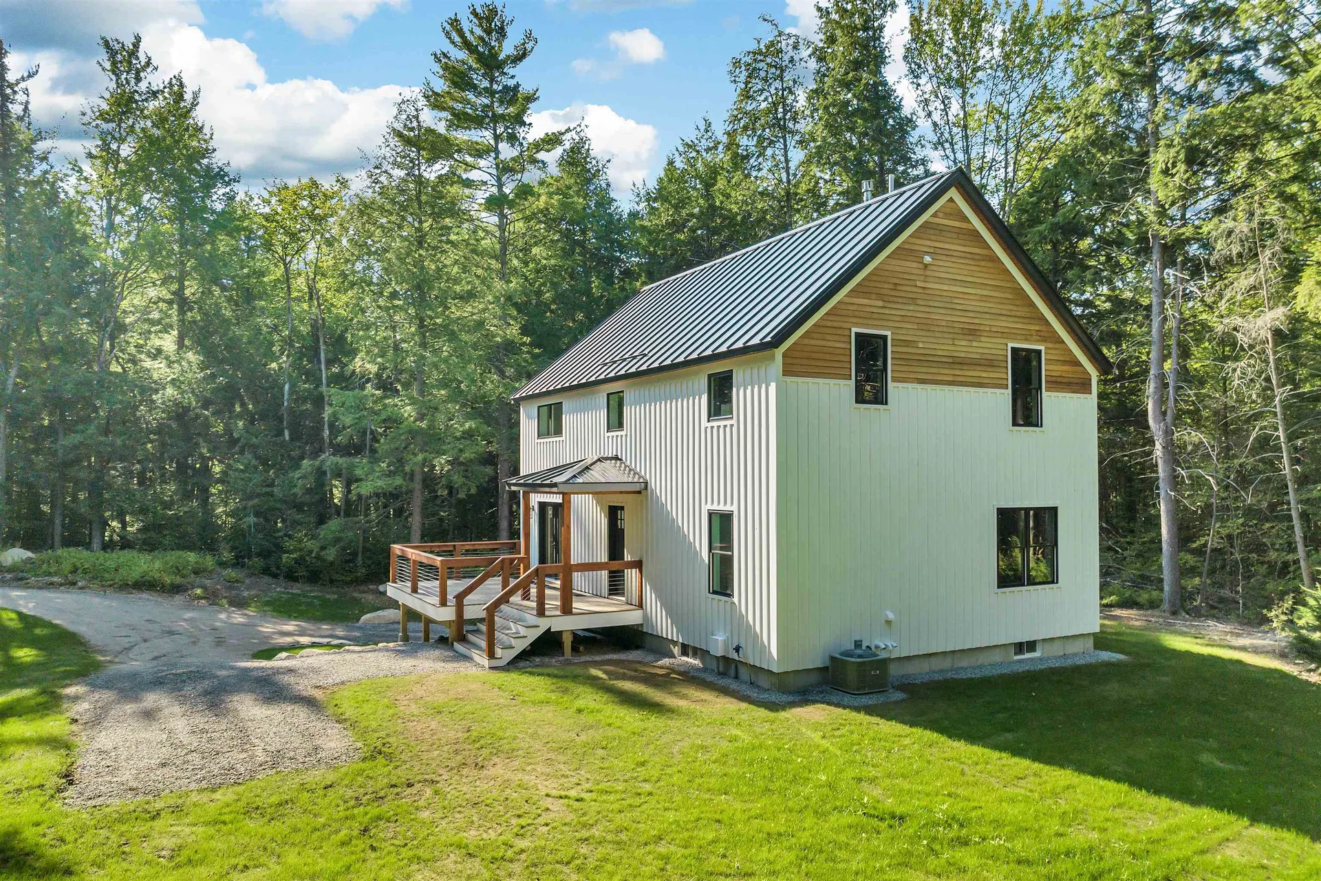 19 Equinox Drive Thornton NH 03285