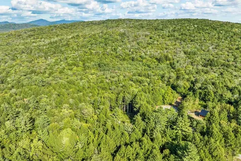 19 Equinox Drive Thornton NH 03285