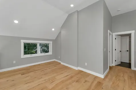 19 Equinox Drive Thornton NH 03285