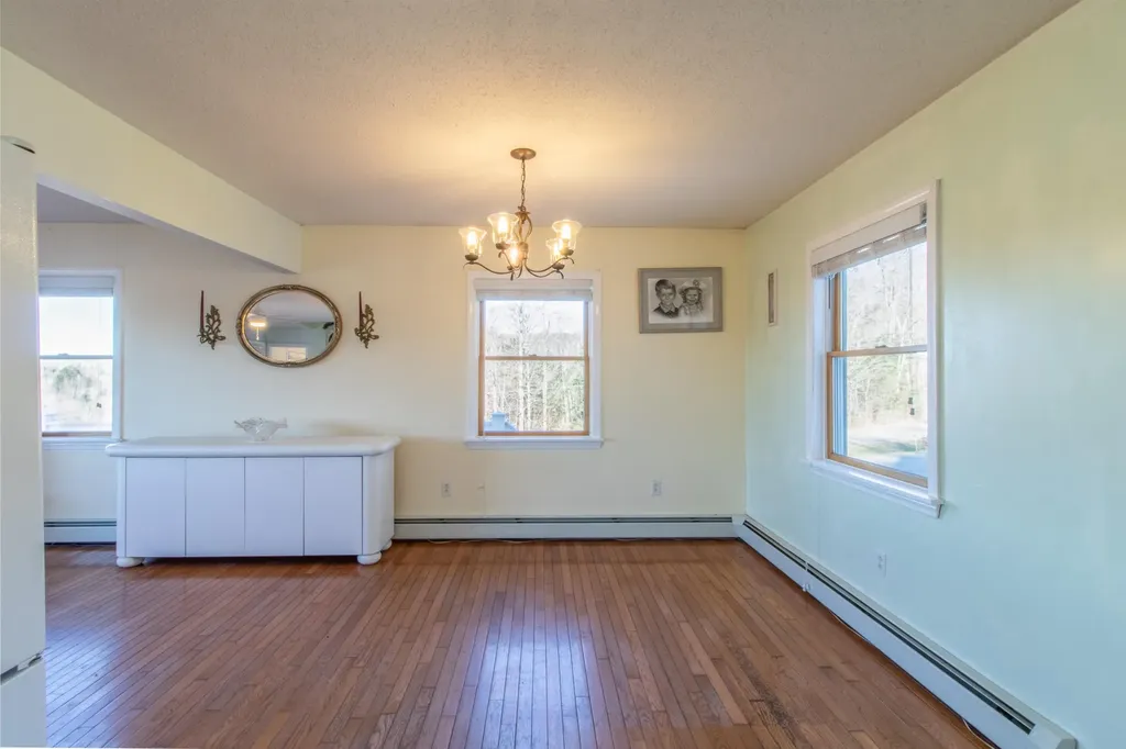 2557 Spaulding Road St. Johnsbury VT 05819