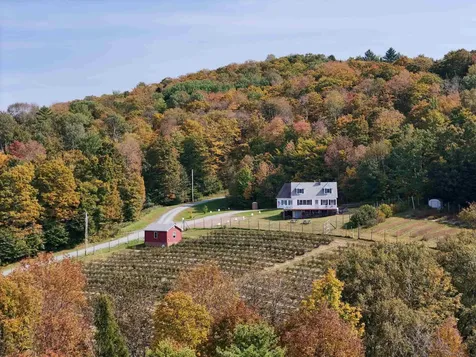 2557 Spaulding Road St. Johnsbury VT 05819