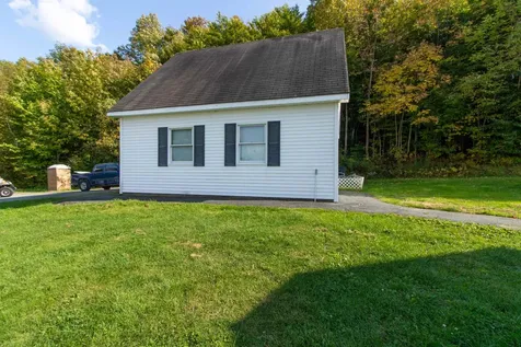 2557 Spaulding Road St. Johnsbury VT 05819