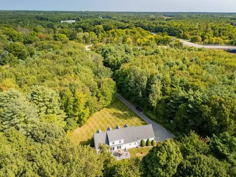 42 Exeter Road Hampton Falls NH 03844