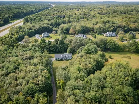 42 Exeter Road Hampton Falls NH 03844