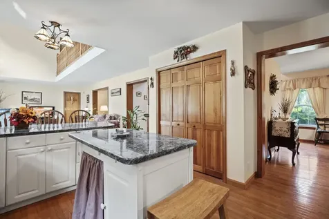 42 Exeter Road Hampton Falls NH 03844