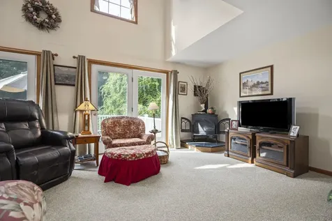 42 Exeter Road Hampton Falls NH 03844