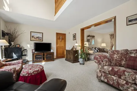 42 Exeter Road Hampton Falls NH 03844