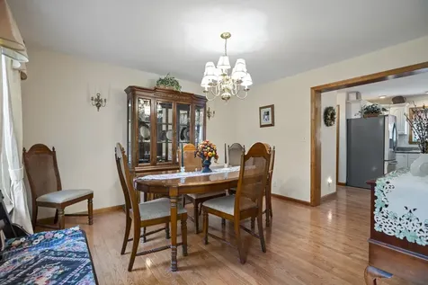 42 Exeter Road Hampton Falls NH 03844