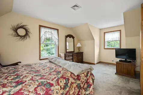 42 Exeter Road Hampton Falls NH 03844