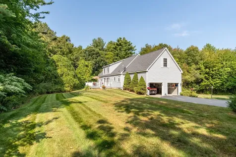 42 Exeter Road Hampton Falls NH 03844