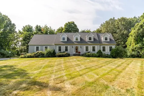 42 Exeter Road Hampton Falls NH 03844