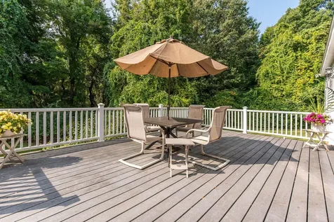 42 Exeter Road Hampton Falls NH 03844