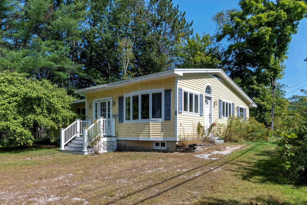 31 Fox Lane Ludlow VT 05149