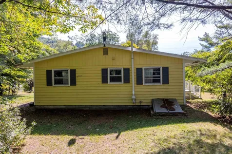 31 Fox Lane Ludlow VT 05149