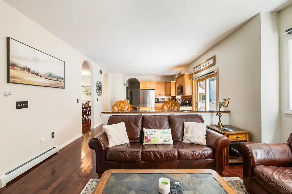 912 Moultonboro Neck Road Moultonborough NH 03254