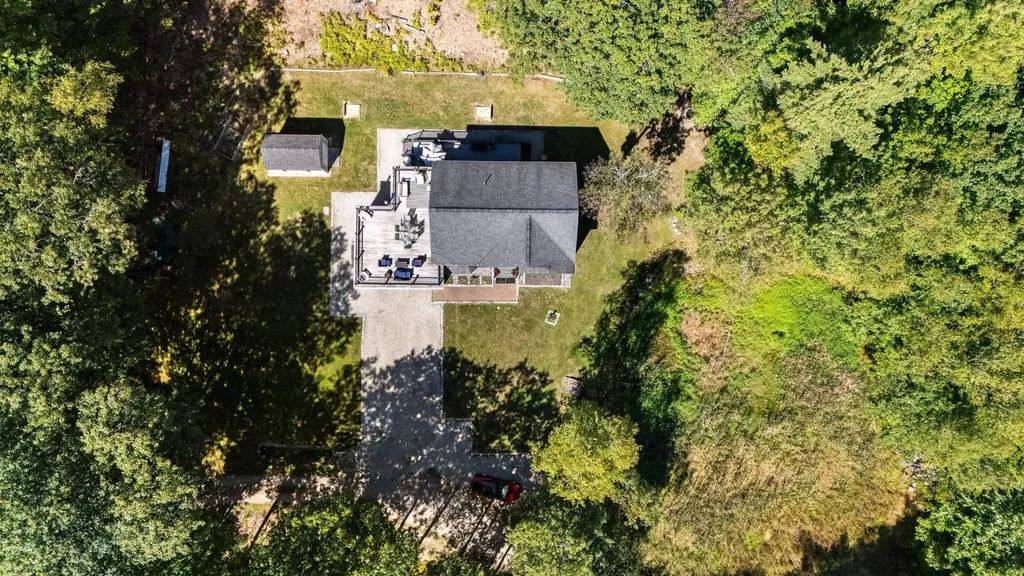 912 Moultonboro Neck Road Moultonborough NH 03254