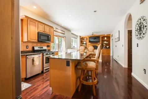 912 Moultonboro Neck Road Moultonborough NH 03254