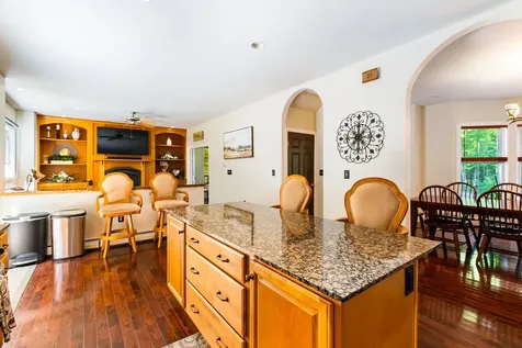 912 Moultonboro Neck Road Moultonborough NH 03254