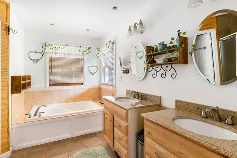 912 Moultonboro Neck Road Moultonborough NH 03254