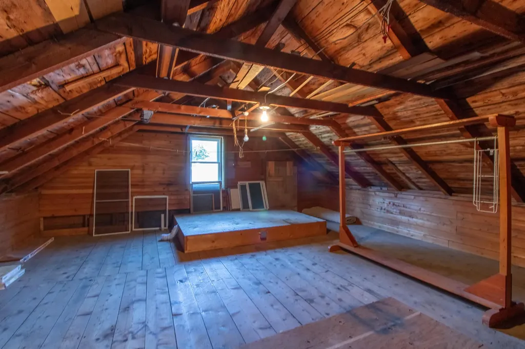 6694 Vt Route 100 Troy VT 05859