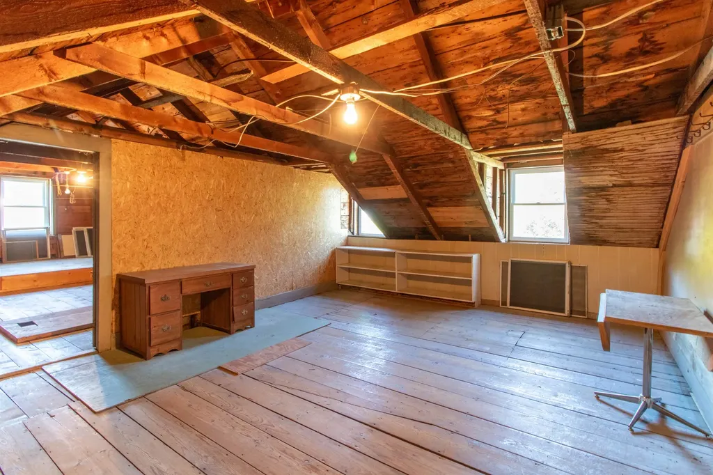 6694 Vt Route 100 Troy VT 05859