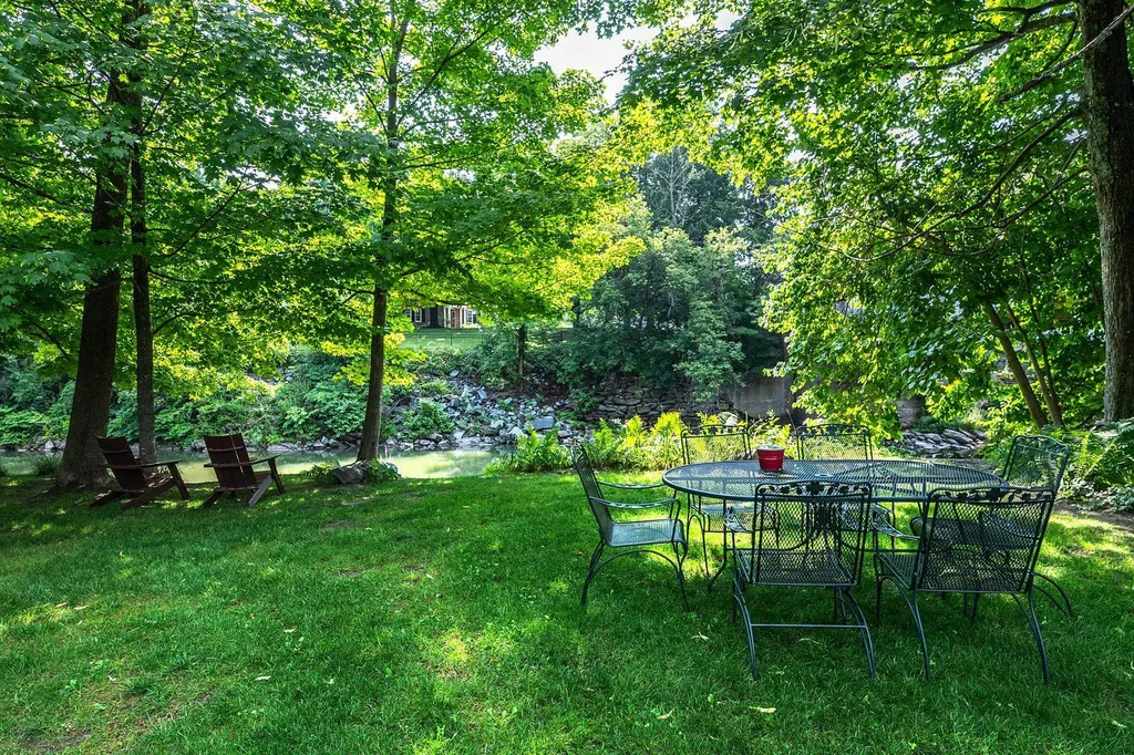 5 Mountain Avenue Woodstock VT 05091