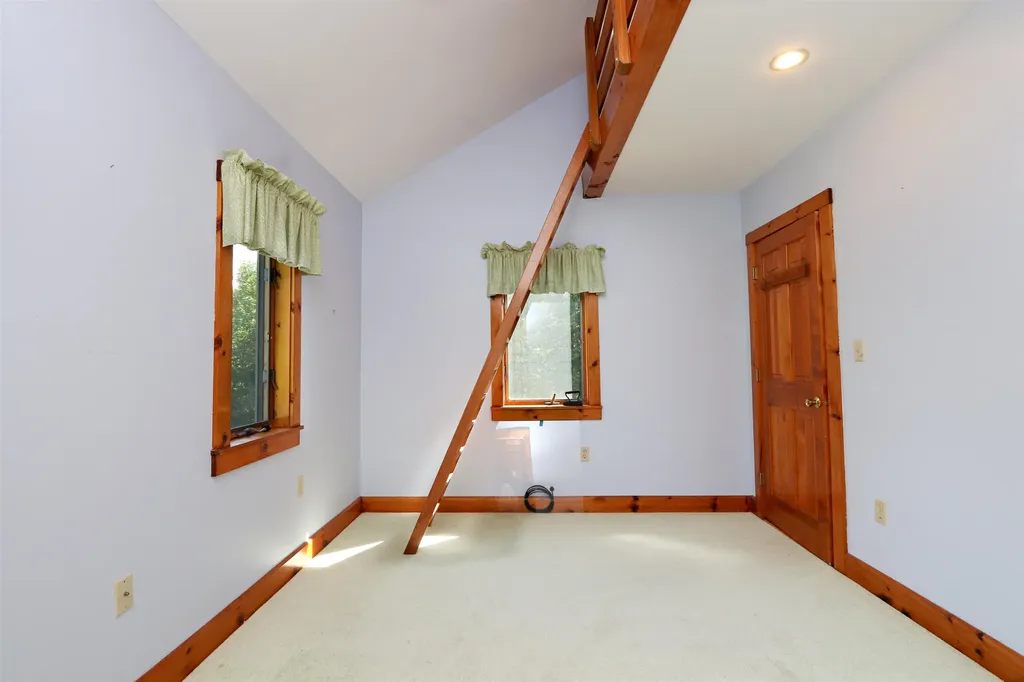 1485 Garland Hill Barnet VT 05821