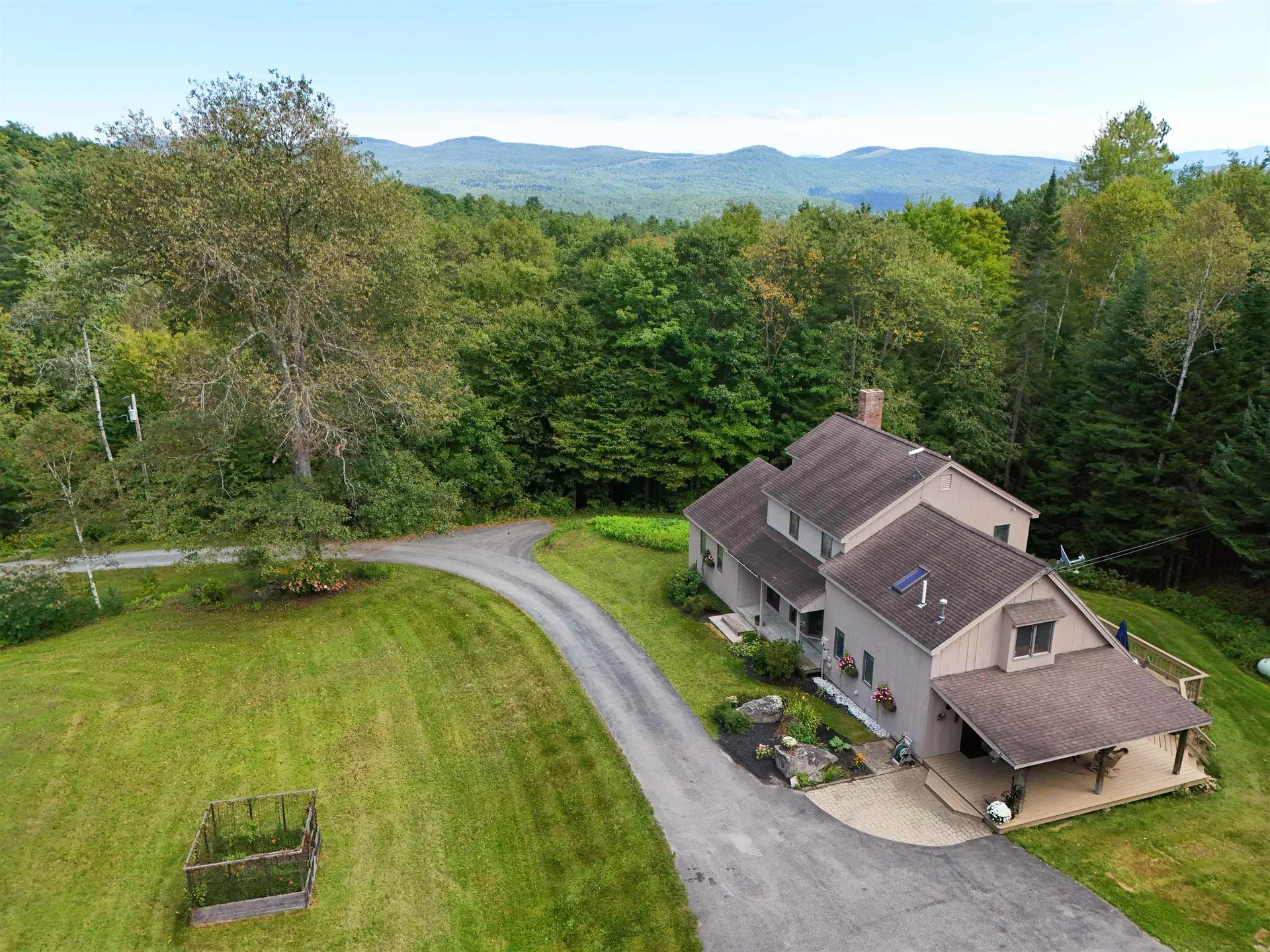 1485 Garland Hill Barnet VT 05821