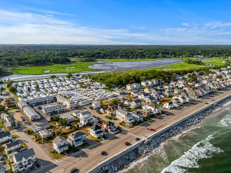 777 Ocean Boulevard Hampton NH 03842