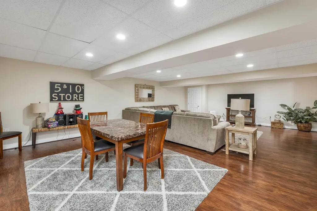 47 Winterhaven Road Wolfeboro NH 03894