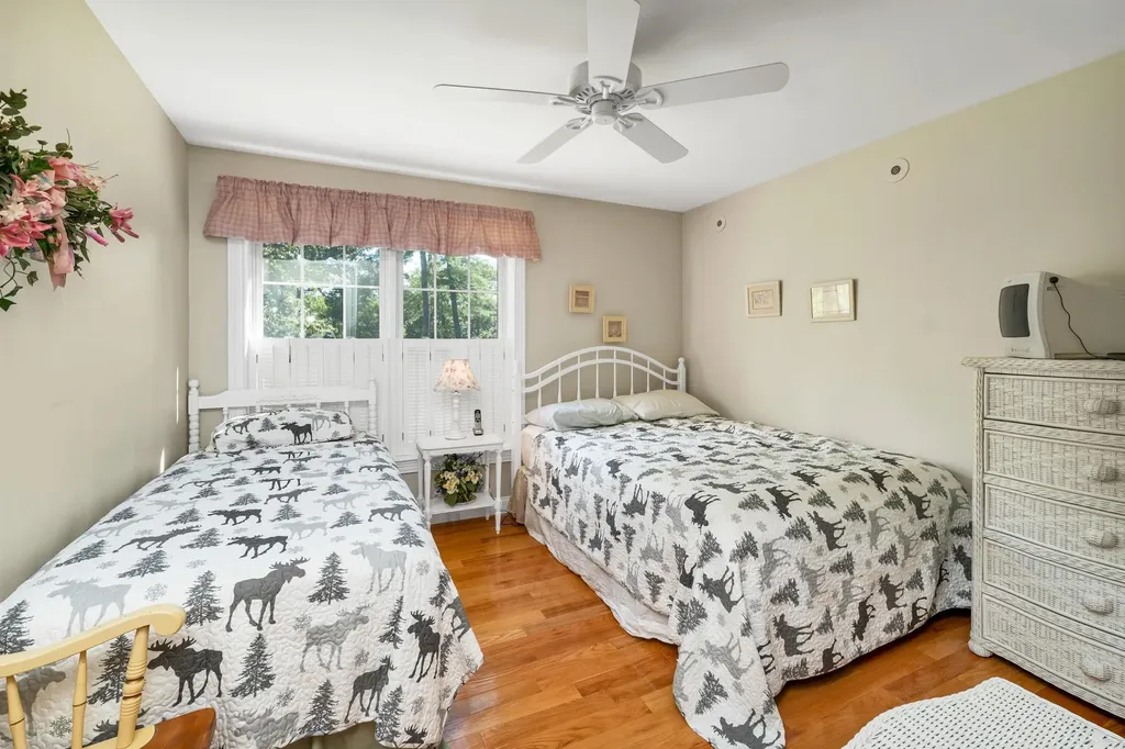 47 Winterhaven Road Wolfeboro NH 03894