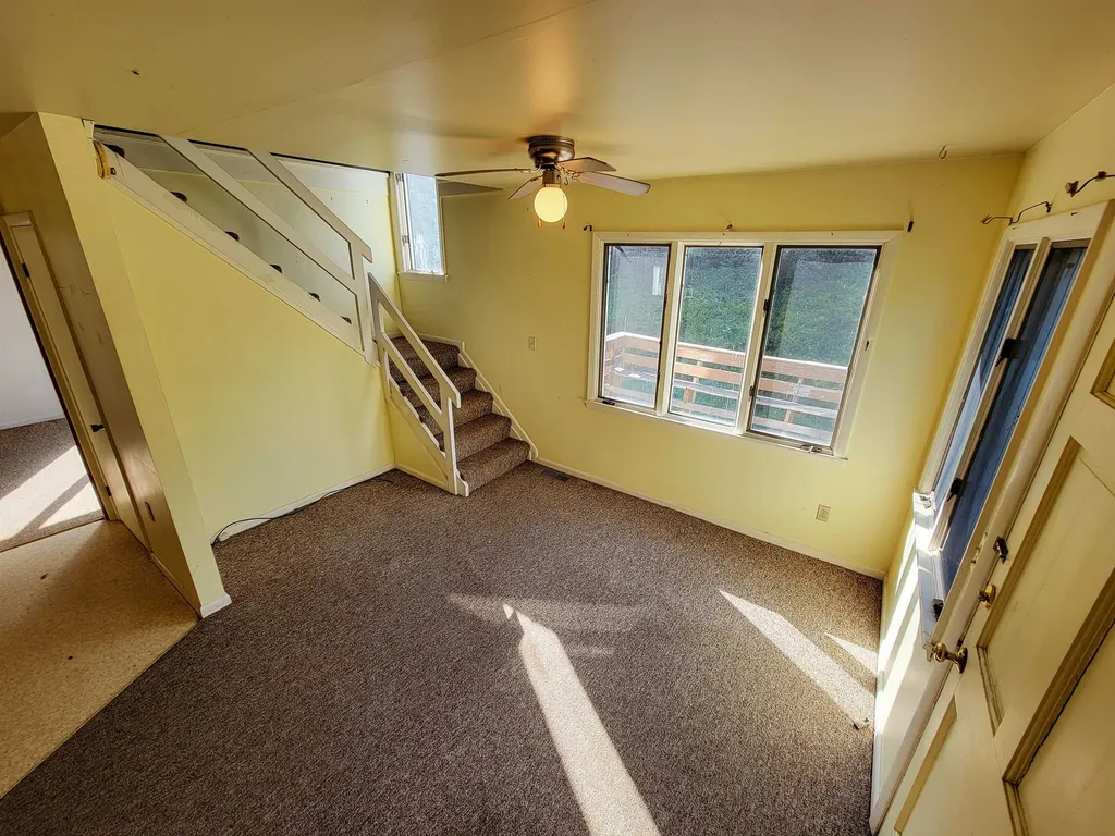 1657 Vt-214 East Montpelier VT 05667