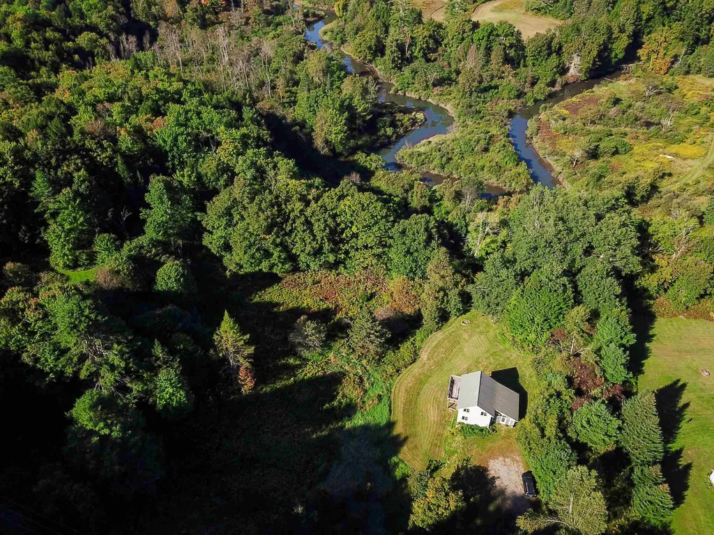 1657 Vt-214 East Montpelier VT 05667