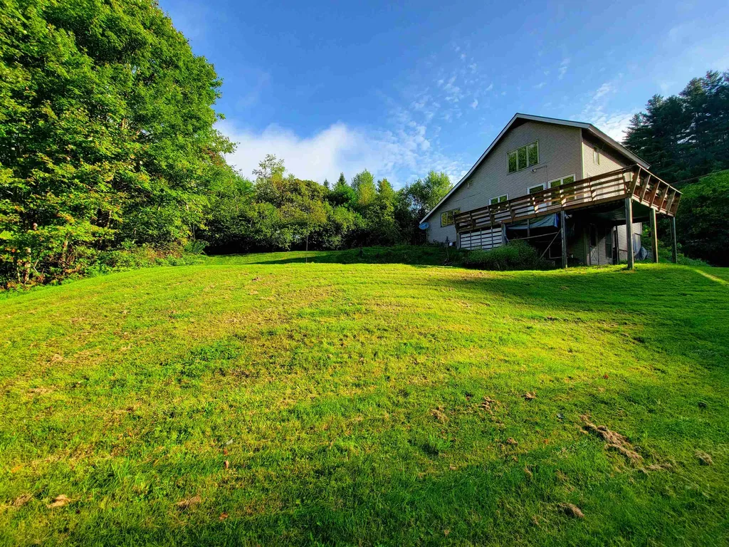 1657 Vt-214 East Montpelier VT 05667