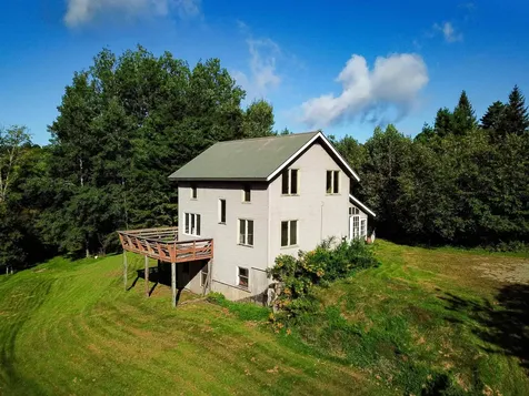 1657 Vt-214 East Montpelier VT 05667