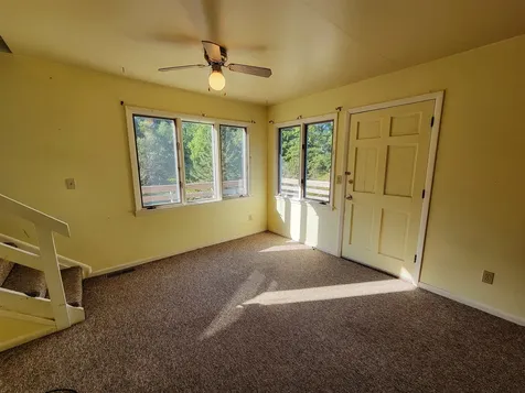 1657 Vt-214 East Montpelier VT 05667