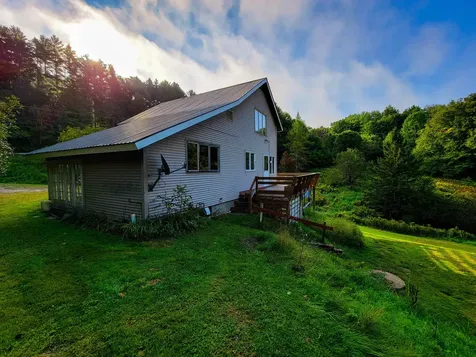 1657 Vt-214 East Montpelier VT 05667