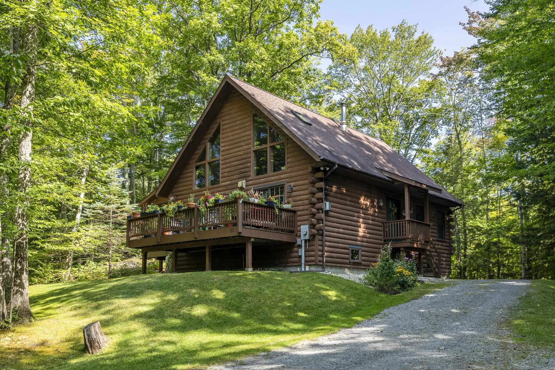 20 Deepwoods Circle Winhall VT 05340
