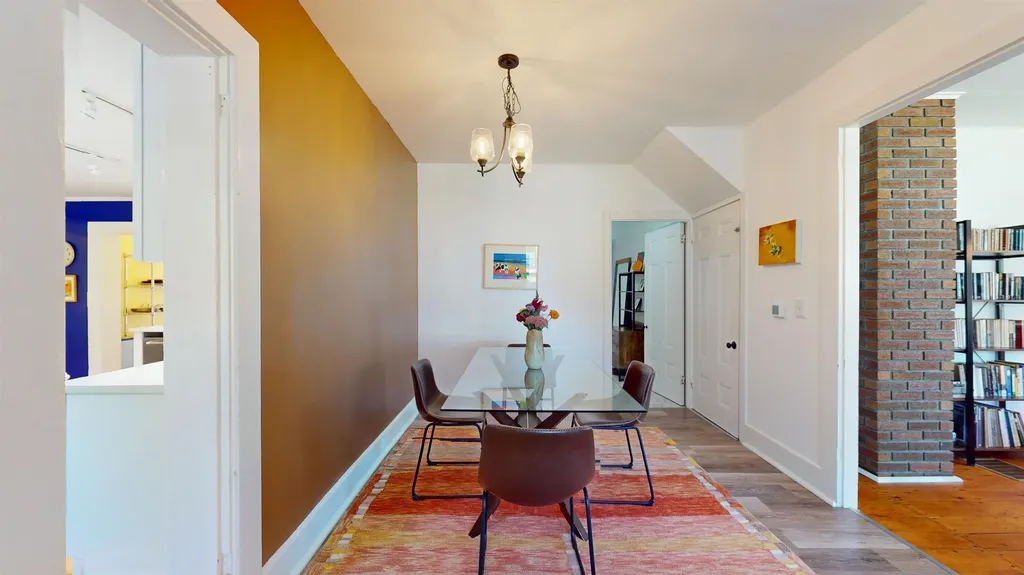 3614 Case Street Middlebury VT 05753