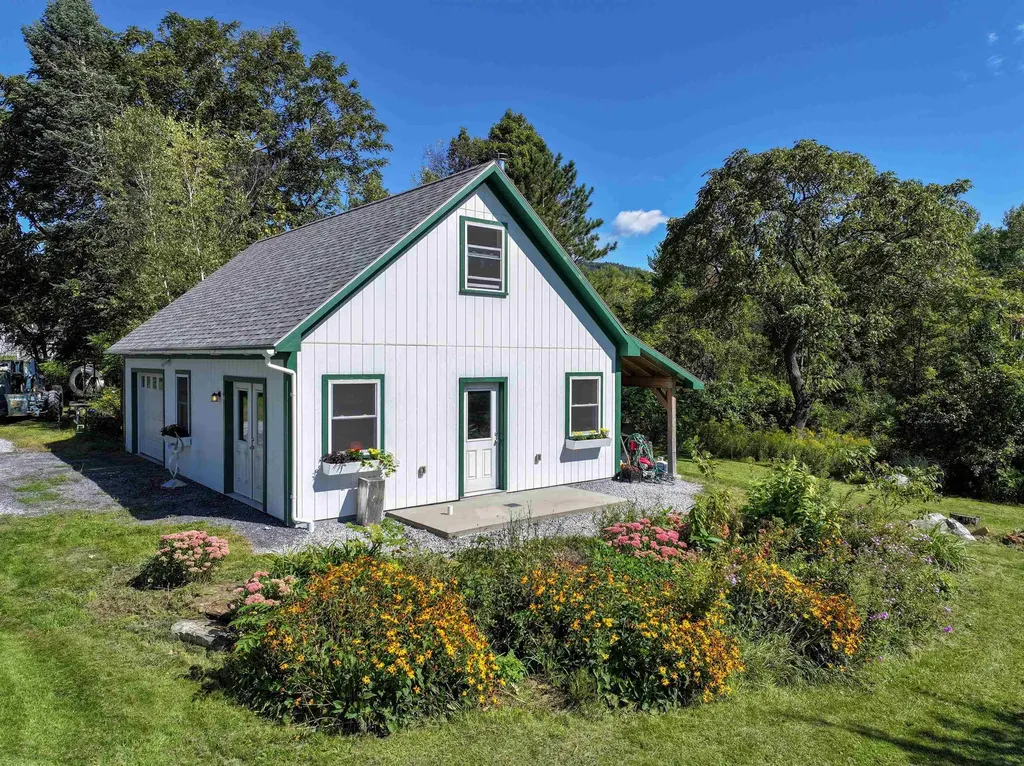 3614 Case Street Middlebury VT 05753