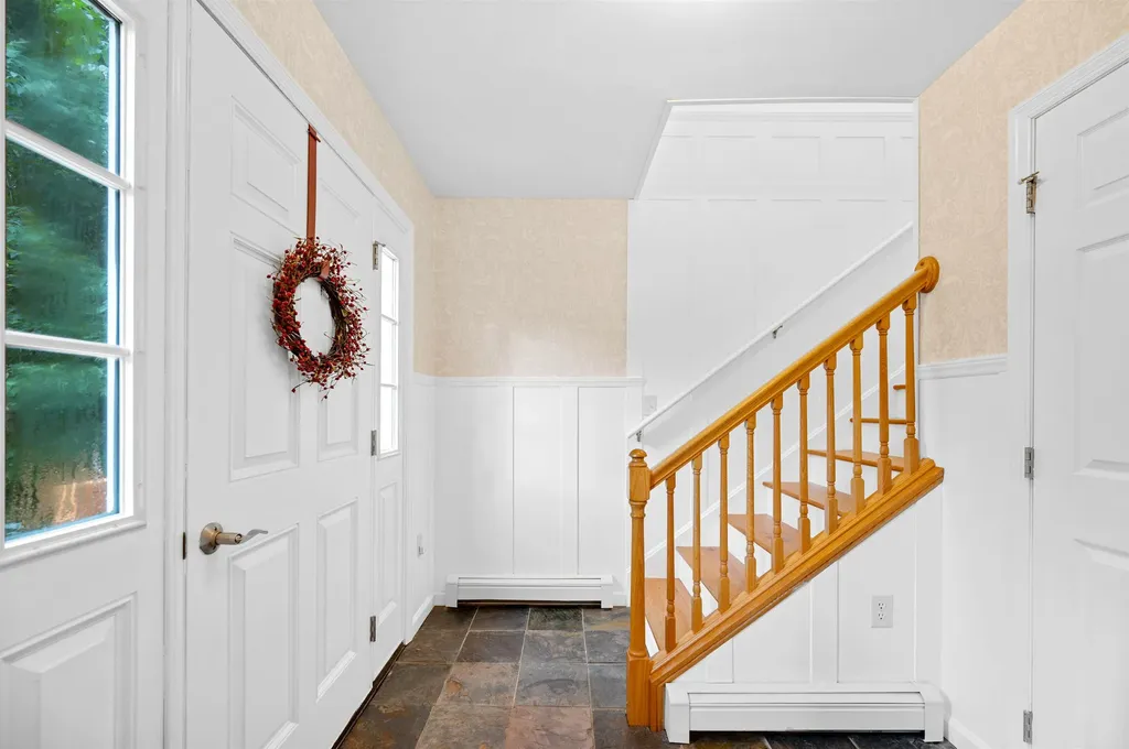 176 Pioneer Road Hinesburg VT 05461
