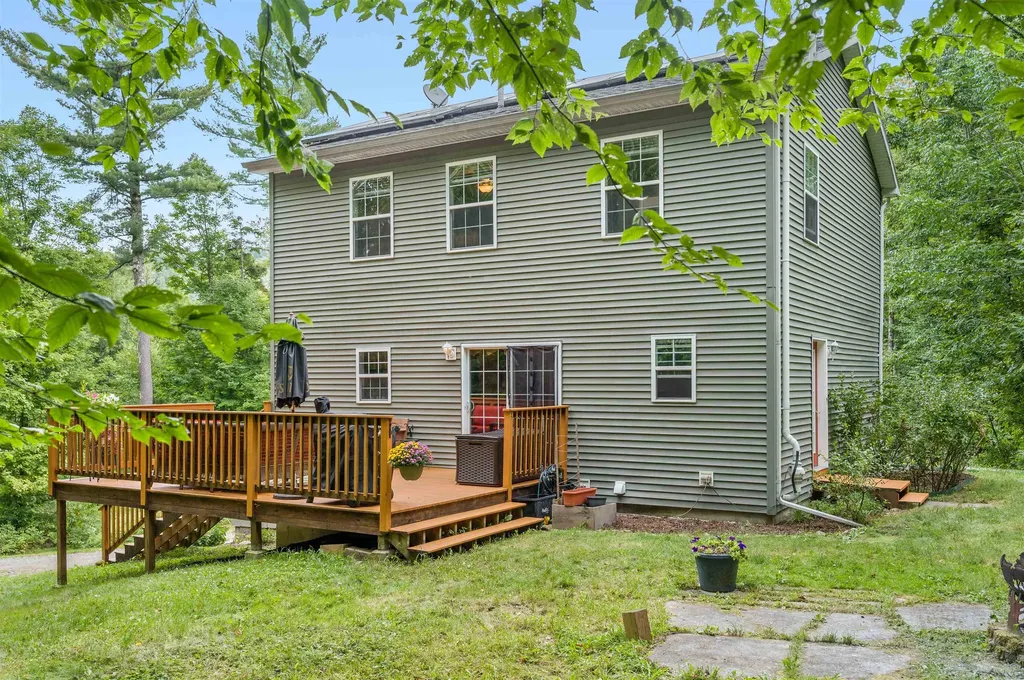 176 Pioneer Road Hinesburg VT 05461