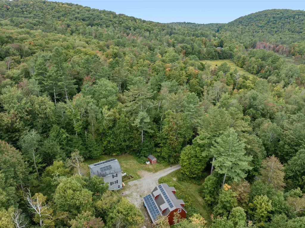 176 Pioneer Road Hinesburg VT 05461