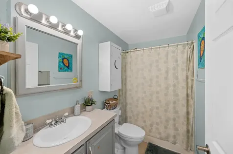 176 Pioneer Road Hinesburg VT 05461