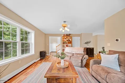 176 Pioneer Road Hinesburg VT 05461