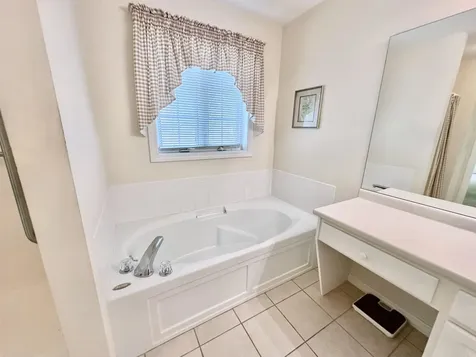 57 Augusta Way Dover NH 03820