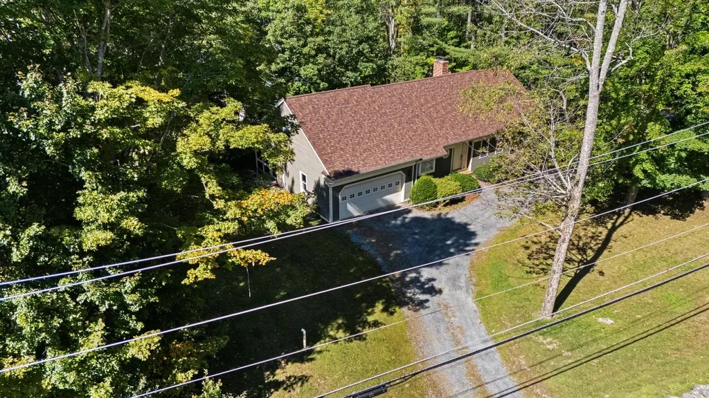 97 Longwood Drive Grantham NH 03753