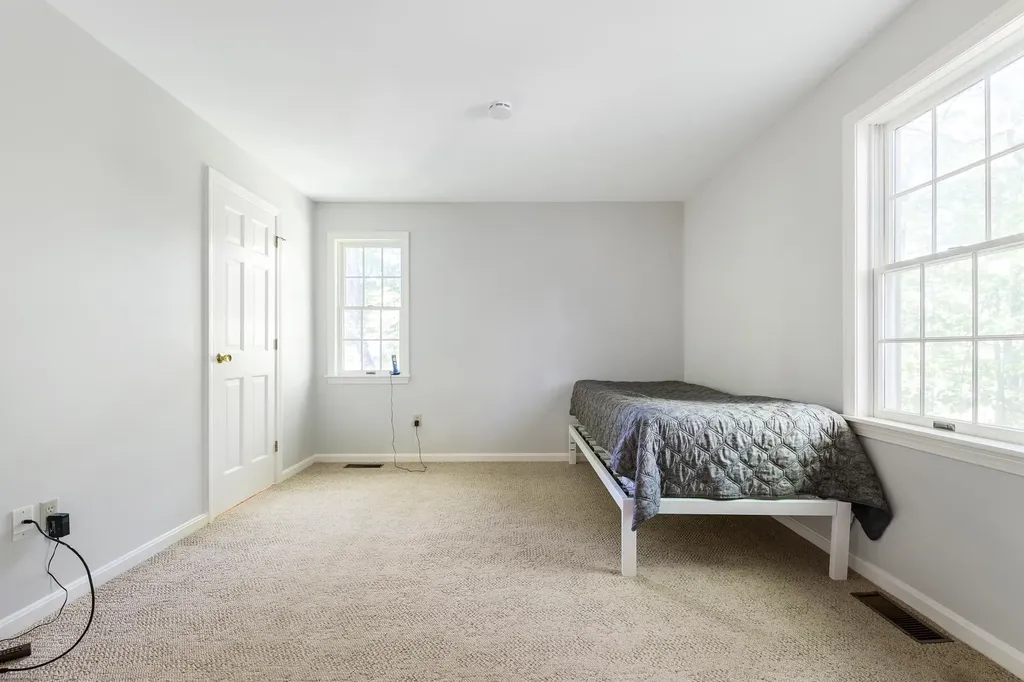 97 Longwood Drive Grantham NH 03753